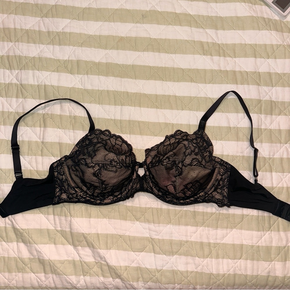 Calvin Klein unlined lace 34DD bra